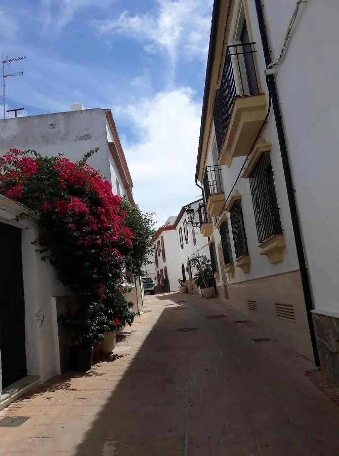 Beautiful Apartment In Duquesa Suites And Gardens Castillo de Sabinillas 0*,